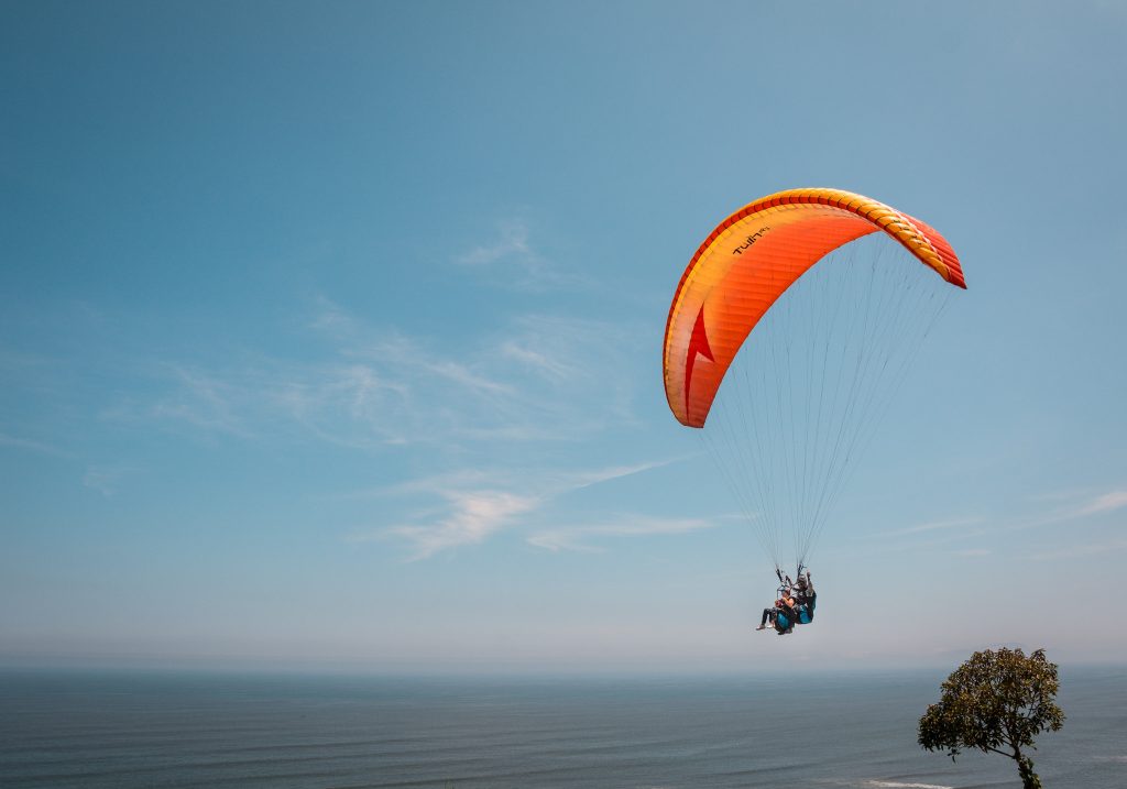 Avdenture in Lima Paragliding Miraflores